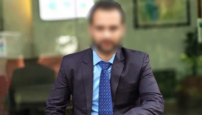 कर्मचारी ने पुलवामा हमले का किया समर्थन, बताया सर्जिकल स्ट्राइक, कंपनी ने किया सस्पेंड कर्मचारी ने पुलवामा हमले का किया समर्थन, बताया सर्जिकल स्ट्राइक, कंपनी ने किया सस्पेंड