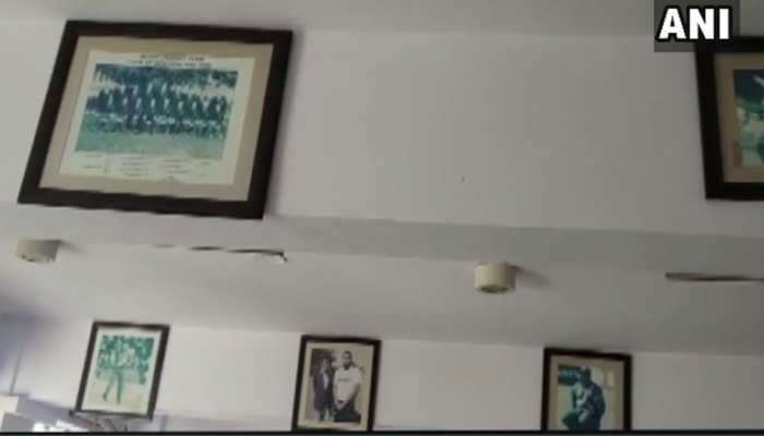 पुलवामा अटैक: राजस्थान क्रिकेट एसोसिएशन ने ऑफिस से हटाई पाकिस्तानी क्रिकेटरों की तस्वीरें पुलवामा अटैक: राजस्थान क्रिकेट एसोसिएशन ने ऑफिस से हटाई पाकिस्तानी क्रिकेटरों की तस्वीरें