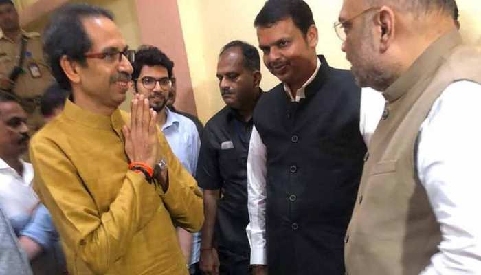 अमित शाह और उद्धव ठाकरे की आज हो सकती है भेंट, सुलझ सकता है सीट शेयरिंग का मसला अमित शाह और उद्धव ठाकरे की आज हो सकती है भेंट, सुलझ सकता है सीट शेयरिंग का मसला