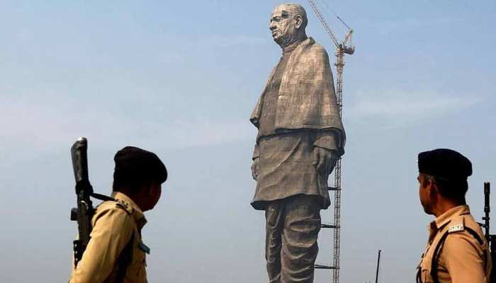 'स्टैच्यू ऑफ यूनिटी' को बम धमाके से नष्ट करना चाहते हैं आतंकी: IB अलर्ट 'स्टैच्यू ऑफ यूनिटी' को बम धमाके से नष्ट करना चाहते हैं आतंकी: IB अलर्ट