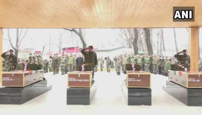पुलवामा मुठभेड़ खत्म, जैश के 3 आतंकवादी ढेर, मेजर समेत 5 जवान शहीद पुलवामा मुठभेड़ खत्म, जैश के 3 आतंकवादी ढेर, मेजर समेत 5 जवान शहीद