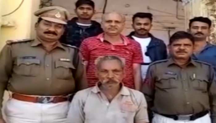 भूख लगने पर बेटे ने खा लिया मुर्गा, गुस्साए पिता ने चाकू से किया हमला, बेटे की मौत भूख लगने पर बेटे ने खा लिया मुर्गा, गुस्साए पिता ने चाकू से किया हमला, बेटे की मौत