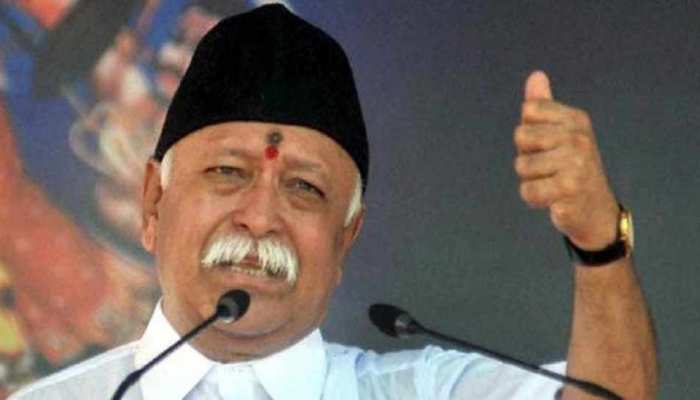 संघ प्रमुख मोहन भागवत के मालवा दौरे पर टिकीं सियासी विश्लेषकों की निगाहें संघ प्रमुख मोहन भागवत के मालवा दौरे पर टिकीं सियासी विश्लेषकों की निगाहें