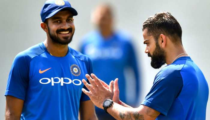 AUSvsIND: विराट के शतक के बाद विजय शंकर ने आखिरी ओवर में पलटी बाजी, जीत के 5 हीरो AUSvsIND: विराट के शतक के बाद विजय शंकर ने आखिरी ओवर में पलटी बाजी, जीत के 5 हीरो