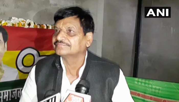 लोकसभा चुनाव से ठीक पहले शिवपाल ने 'नेता जी' से कहा, 'नया मोर्चा बनाओ' लोकसभा चुनाव से ठीक पहले शिवपाल ने 'नेता जी' से कहा, 'नया मोर्चा बनाओ'