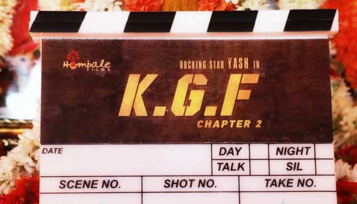 KGF फैंस के लिए आई बड़ी खुशखबरी, फिल्म के चैप्टर 2 की शूटिंग हुई शुरू KGF फैंस के लिए आई बड़ी खुशखबरी, फिल्म के चैप्टर 2 की शूटिंग हुई शुरू