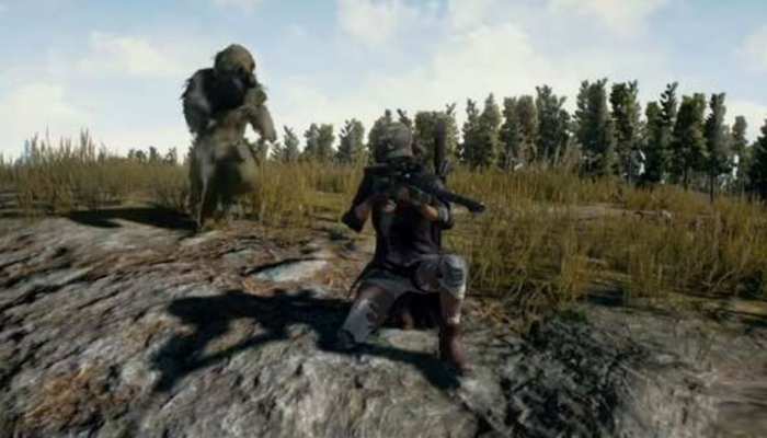 PUBG खेलते समय 10 लोग हुए गिरफ्तार, इस शहर में पुलिस ने लगा रखी है पाबंदी PUBG खेलते समय 10 लोग हुए गिरफ्तार, इस शहर में पुलिस ने लगा रखी है पाबंदी