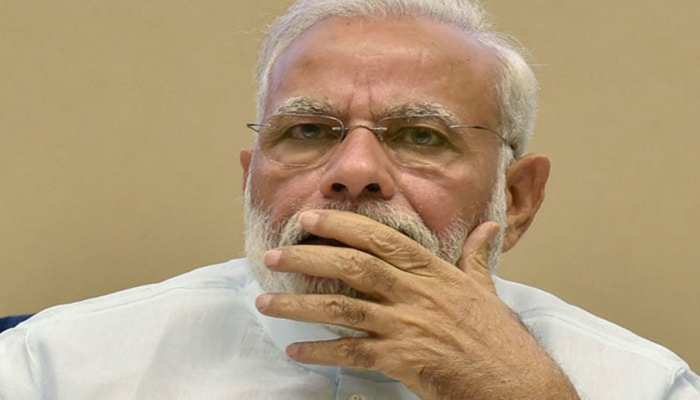 मुंबई ब्रिज हादसा: पीएम मोदी ने जताया दुख, 'मेरी संवेदनाएं पीड़ित परिवारों के साथ' मुंबई ब्रिज हादसा: पीएम मोदी ने जताया दुख, 'मेरी संवेदनाएं पीड़ित परिवारों के साथ'