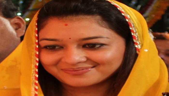 ग्वालियर सीट पर नरेंद्र सिंह तोमर के खिलाफ प्रियदर्शनी राजे को उतार सकती है कांग्रेस ग्वालियर सीट पर नरेंद्र सिंह तोमर के खिलाफ प्रियदर्शनी राजे को उतार सकती है कांग्रेस