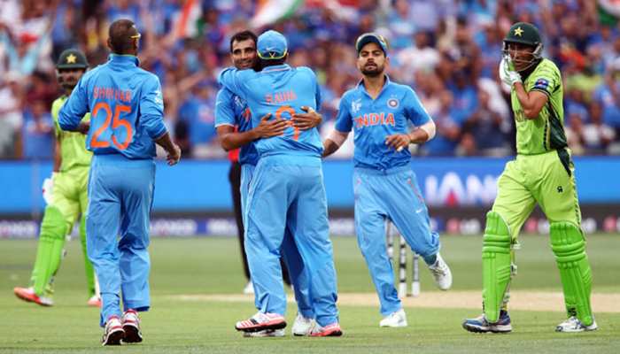 World Cup 2019 में भारत को पाकिस्तान के साथ भिड़ना ही पड़ेगा, आईसीसी ने बताई ये वजह World Cup 2019 में भारत को पाकिस्तान के साथ भिड़ना ही पड़ेगा, आईसीसी ने बताई ये वजह