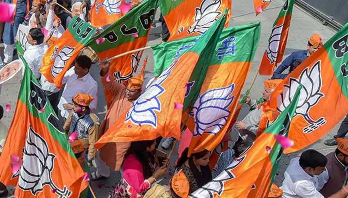लोकसभा चुनाव 2019: छत्तीसगढ़ के 5 सिटिंग सांसदों का टिकट कटा, अब ये हैं BJP के चेहरे लोकसभा चुनाव 2019: छत्तीसगढ़ के 5 सिटिंग सांसदों का टिकट कटा, अब ये हैं BJP के चेहरे