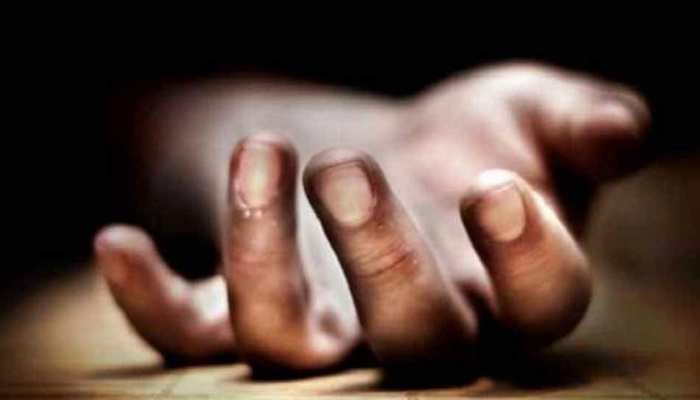 महाराष्ट्र: प्रेम संबंध के चलते युवक की हत्या, मामले की जांच में जुटी पुलिस महाराष्ट्र: प्रेम संबंध के चलते युवक की हत्या, मामले की जांच में जुटी पुलिस