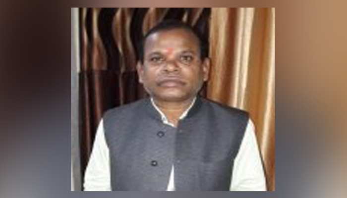 छत्तीसगढः जी चुरेंद्र होंगे कुशाभाऊ ठाकरे पत्रकारिता विश्वविद्यालय के कुलपति, संभालेंगे अतिरिक्त प्रभार छत्तीसगढः जी चुरेंद्र होंगे कुशाभाऊ ठाकरे पत्रकारिता विश्वविद्यालय के कुलपति, संभालेंगे अतिरिक्त प्रभार