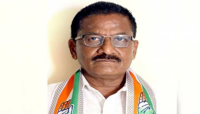 गुजरात कांग्रेस के सजायाफ्ता विधायक को SC से अंतरिम राहत, EC की अधिसूचना पर रोक गुजरात कांग्रेस के सजायाफ्ता विधायक को SC से अंतरिम राहत, EC की अधिसूचना पर रोक