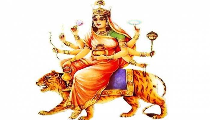 Chaitra Navratri 2019: मां के 'कूष्मांडा' स्वरूप की पूजा घर में आएगी सुख-समृद्धि और शांति Chaitra Navratri 2019: मां के 'कूष्मांडा' स्वरूप की पूजा घर में आएगी सुख-समृद्धि और शांति