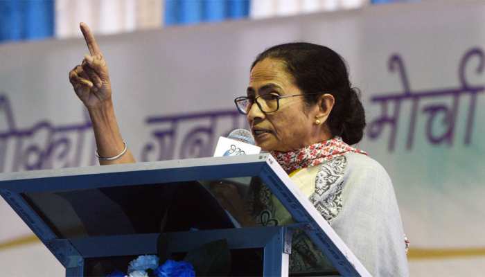 पश्चिम बंगाल में रामनवमी रैलियों की ममता बनर्जी ने की आलोचना, BJP पर साधा निशाना पश्चिम बंगाल में रामनवमी रैलियों की ममता बनर्जी ने की आलोचना, BJP पर साधा निशाना