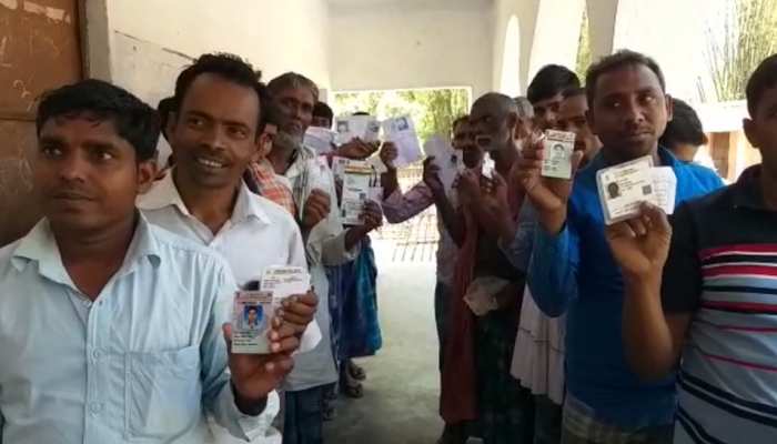 बिहार की 5 लोकसभा सीटों पर वोटिंग जारी, दोपहर 5 बजे तक 58.14 प्रतिशत मतदान बिहार की 5 लोकसभा सीटों पर वोटिंग जारी, दोपहर 5 बजे तक 58.14 प्रतिशत मतदान