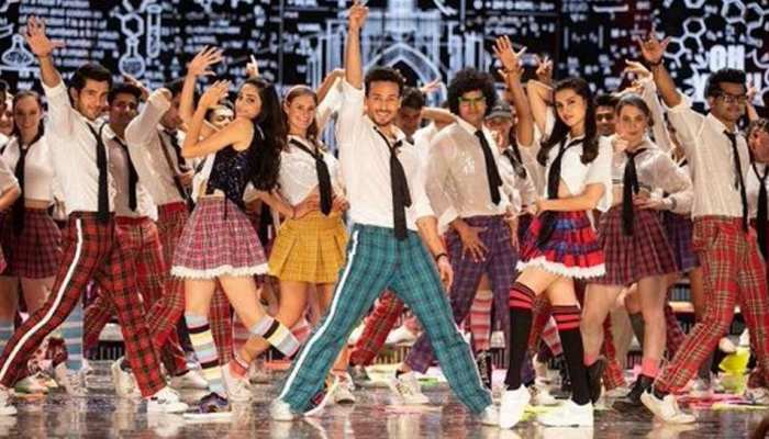 Video : रिलीज हुआ 'स्टूडेंट ऑफ द ईयर' का डांस सॉन्ग, इस फेमस गाने का है रीमेक Video : रिलीज हुआ 'स्टूडेंट ऑफ द ईयर' का डांस सॉन्ग, इस फेमस गाने का है रीमेक
