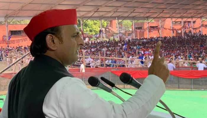 आजम के लिए अखिलेश ने किया प्रचार, कहा- 'तीन चरणों में नहीं खुलेगा BJP का खाता' आजम के लिए अखिलेश ने किया प्रचार, कहा- 'तीन चरणों में नहीं खुलेगा BJP का खाता'