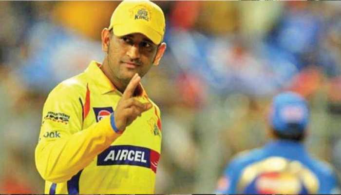 IPL 2019: पिच ही नहीं टॉस पर भी चलता है धोनी का राज, आपको हैरान कर देगा माही का यह रिकार्ड IPL 2019: पिच ही नहीं टॉस पर भी चलता है धोनी का राज, आपको हैरान कर देगा माही का यह रिकार्ड