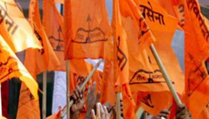 लोकसभा चुनाव 2019: महाराष्ट्र के कोल्हापुर सीट पर आमने-सामने हैं एनसीपी और शिवसेना लोकसभा चुनाव 2019: महाराष्ट्र के कोल्हापुर सीट पर आमने-सामने हैं एनसीपी और शिवसेना