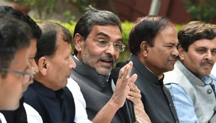 काराकाट लोकसभा चुनाव : NDA से अलग होने के बाद क्या पार होगी उपेंद्र कुशवाहा की नैया? काराकाट लोकसभा चुनाव : NDA से अलग होने के बाद क्या पार होगी उपेंद्र कुशवाहा की नैया?