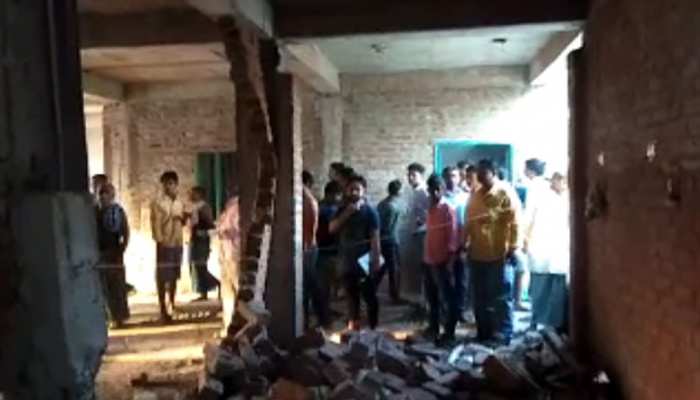 झारखंडः पलामू में नक्सलियों ने बीजेपी के चुनाव कार्यालय को बम से उड़ाया, दहशत फैलाने की कोशिश झारखंडः पलामू में नक्सलियों ने बीजेपी के चुनाव कार्यालय को बम से उड़ाया, दहशत फैलाने की कोशिश
