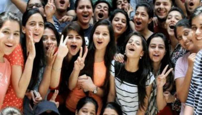 UP Board Result: 10वीं-12वीं के छात्र यहां देख सकते हैं रिजल्ट, ऐसे करें डाउनलोड UP Board Result: 10वीं-12वीं के छात्र यहां देख सकते हैं रिजल्ट, ऐसे करें डाउनलोड
