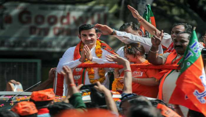 क्रिकेट की पिच नहीं है राजनीति, लेकिन बैटिंग के लिये तैयार हैं गौतम गंभीर क्रिकेट की पिच नहीं है राजनीति, लेकिन बैटिंग के लिये तैयार हैं गौतम गंभीर
