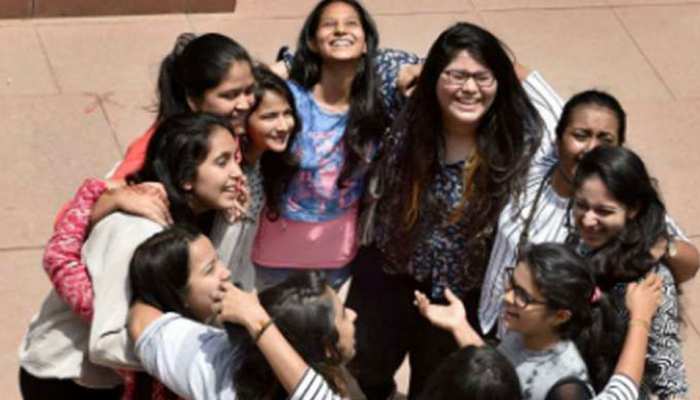 JEE Mains Result 2019 : 24 छात्रों को 100 पर्सेंटाइल, ऐसे चेक करें नतीजे JEE Mains Result 2019 : 24 छात्रों को 100 पर्सेंटाइल, ऐसे चेक करें नतीजे