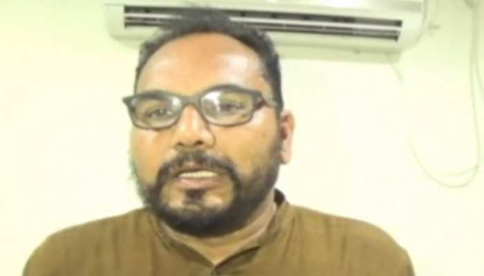गोड्डा : JVM प्रत्याशी पर उनकी ही पार्टी के प्रवक्ता ने लगाया छेड़खानी का आरोप, मामला दर्ज गोड्डा : JVM प्रत्याशी पर उनकी ही पार्टी के प्रवक्ता ने लगाया छेड़खानी का आरोप, मामला दर्ज