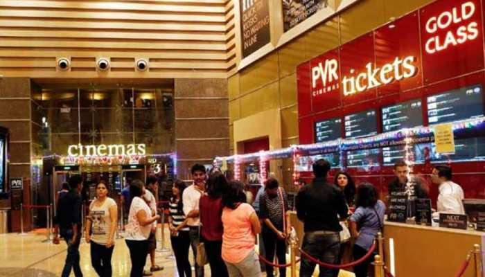 गुजरात में अब चौबीसों घंटे खुले रहेंगे मॉल और मल्टीप्लेक्स, जानिए पूरी खबर गुजरात में अब चौबीसों घंटे खुले रहेंगे मॉल और मल्टीप्लेक्स, जानिए पूरी खबर
