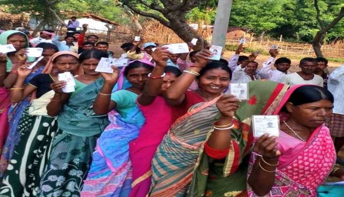 लोकसभा चुनाव 2019: झारखंड में दूसरे चरण में 4 सीटों पर कुल 64.23% मतदान, सबसे अधिक कोडरमा में वोटिंग लोकसभा चुनाव 2019: झारखंड में दूसरे चरण में 4 सीटों पर कुल 64.23% मतदान, सबसे अधिक कोडरमा में वोटिंग