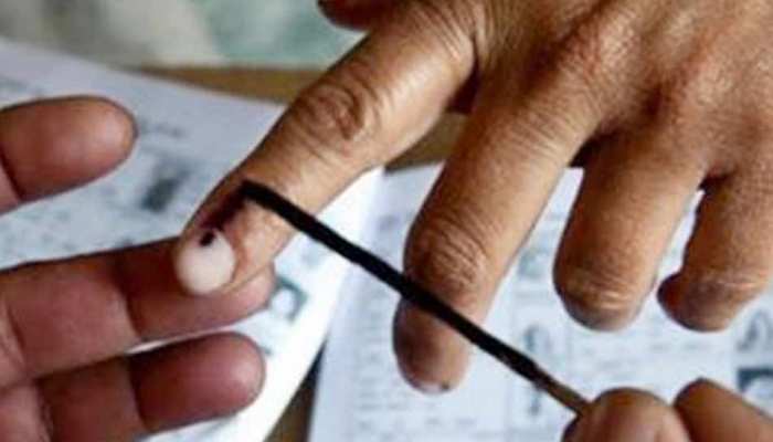 100 साल के मतदाता ने की अपील, 'जाट-गैर जाट के भेद से ऊपर उठकर मतदान करें' 100 साल के मतदाता ने की अपील, 'जाट-गैर जाट के भेद से ऊपर उठकर मतदान करें'