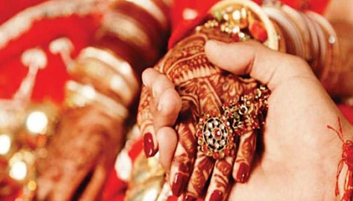 बेटे की सगाई में पिता ने पेश की मिसाल, शगुन में मांगा नारियल और एक रुपया बेटे की सगाई में पिता ने पेश की मिसाल, शगुन में मांगा नारियल और एक रुपया