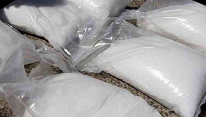 दिल्ली : नार्कोटिक्स विभाग की बड़ी कार्रवाई, बरामद की 400 करोड़ रुपये की  ड्रग्स, 3 विदेशी तस्कर गिरफ्तार | Narcotics Department's recovery drugs  worth 400 crores, 3 foreign ...