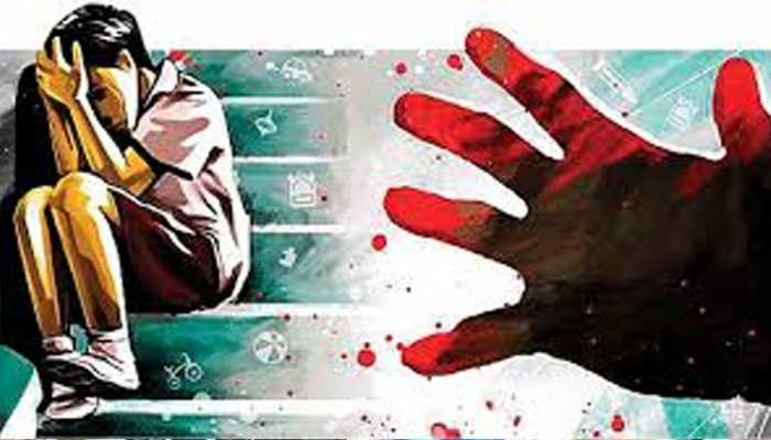 शर्मनाक: मदरसे में तालीम देने वाले मौलवी ने छात्र के साथ किया दुष्कर्म शर्मनाक: मदरसे में तालीम देने वाले मौलवी ने छात्र के साथ किया दुष्कर्म