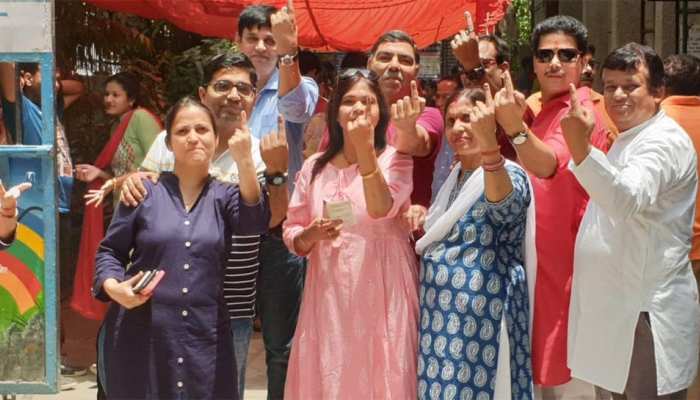 छठे चरण में 59 सीटों पर 62.27% वोटिंग, बंगाल ने 80.16% ने वोट कर सबको पीछे छोड़ा छठे चरण में 59 सीटों पर 62.27% वोटिंग, बंगाल ने 80.16% ने वोट कर सबको पीछे छोड़ा