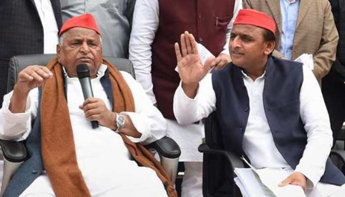आजमगढ़ सीट पर रहा है मुलायम सिंह यादव का दबदबा, अब अखिलेश दिखाएंगे दम आजमगढ़ सीट पर रहा है मुलायम सिंह यादव का दबदबा, अब अखिलेश दिखाएंगे दम