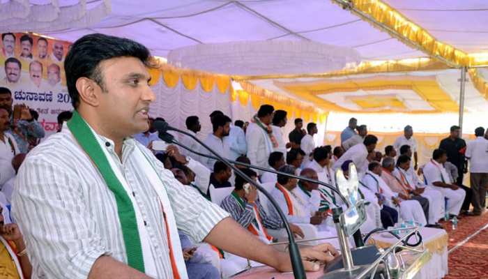 कर्नाटक: EVM विवाद के बीच कांग्रेस विधायक ने अपनी ही पार्टी पर उठाए सवाल कर्नाटक: EVM विवाद के बीच कांग्रेस विधायक ने अपनी ही पार्टी पर उठाए सवाल