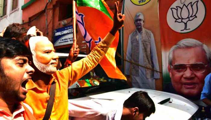 बंगाल में विधानसभा उपचुनाव में भाजपा ने 4 सीटें जीतीं, TMC से भी सीट छीनी बंगाल में विधानसभा उपचुनाव में भाजपा ने 4 सीटें जीतीं, TMC से भी सीट छीनी