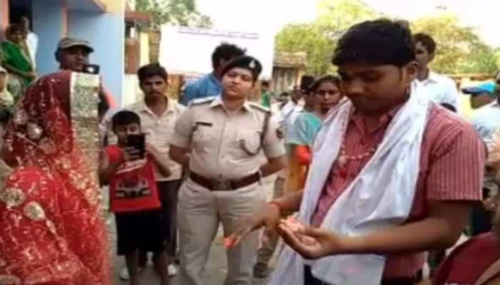 बिहारः अफवाह के कारण लड़के ने किया शादी से इनकार, तो थाने में हुई शादी बिहारः अफवाह के कारण लड़के ने किया शादी से इनकार, तो थाने में हुई शादी
