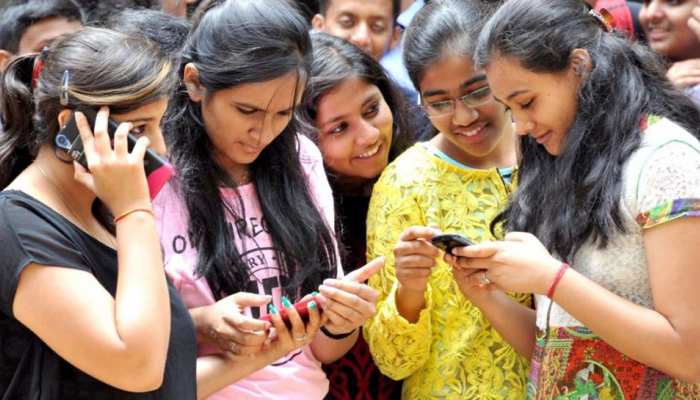 बिहार: इंटर कंपार्टमेंटल परीक्षा का रिजल्ट जारी, 72 हजार बच्चों ने पाई सफलता बिहार: इंटर कंपार्टमेंटल परीक्षा का रिजल्ट जारी, 72 हजार बच्चों ने पाई सफलता