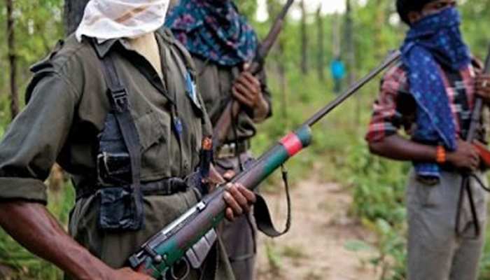 छत्तीसगढ़ः बस्तर में नक्सलियों ने पुलिस मुखबिर की हत्या की छत्तीसगढ़ः बस्तर में नक्सलियों ने पुलिस मुखबिर की हत्या की