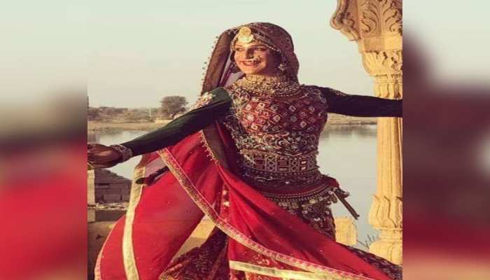 प्रख्यात नृतकी हरीश, तीन अन्य लोक कलाकारों की सड़क हादसे में मौत, पांच घायल प्रख्यात नृतकी हरीश, तीन अन्य लोक कलाकारों की सड़क हादसे में मौत, पांच घायल