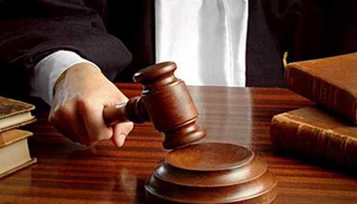 प्रदेश की पूर्व शिवराज सरकार के अवैध कॉलोनियों को वैध करने के फैसले को HC ने पलटा, ये है पूरा मामला प्रदेश की पूर्व शिवराज सरकार के अवैध कॉलोनियों को वैध करने के फैसले को HC ने पलटा, ये है पूरा मामला