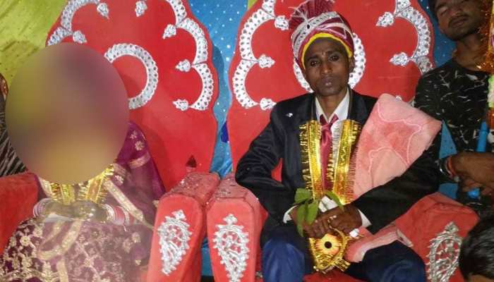 बिहारः शादी के दौरान जयमाला के बाद दूल्हा अचानक हुआ फरार, बारातियों को बनाया बंधक बिहारः शादी के दौरान जयमाला के बाद दूल्हा अचानक हुआ फरार, बारातियों को बनाया बंधक