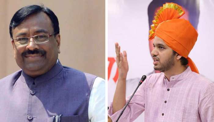 महाराष्ट्र: BJP का दावा- शिवसेना के साथ अबकी बार 220 पार, लेकिन CM पद पर अभी से ही 'तकरार' महाराष्ट्र: BJP का दावा- शिवसेना के साथ अबकी बार 220 पार, लेकिन CM पद पर अभी से ही 'तकरार'