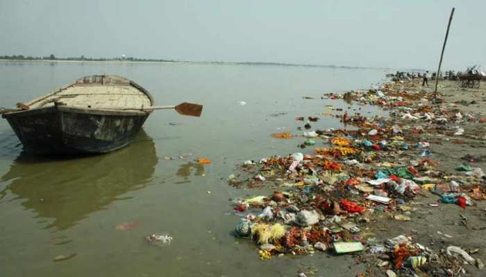 कानपुर से फतेहपुर के बीच सबसे ज्यादा गंदी हो रही गंगा, CPCB ने लगाई UP सरकार को फटकार कानपुर से फतेहपुर के बीच सबसे ज्यादा गंदी हो रही गंगा, CPCB ने लगाई UP सरकार को फटकार