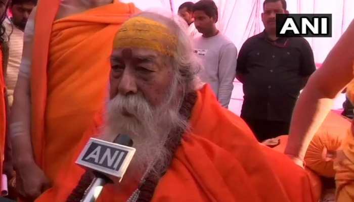 बेटियों के अंतिम संस्कार और पिंडदान करने से पितरों को न तृप्ति मिलती, न मोझ: स्वामी स्वरूपानंद सरस्वती बेटियों के अंतिम संस्कार और पिंडदान करने से पितरों को न तृप्ति मिलती, न मोझ: स्वामी स्वरूपानंद सरस्वती